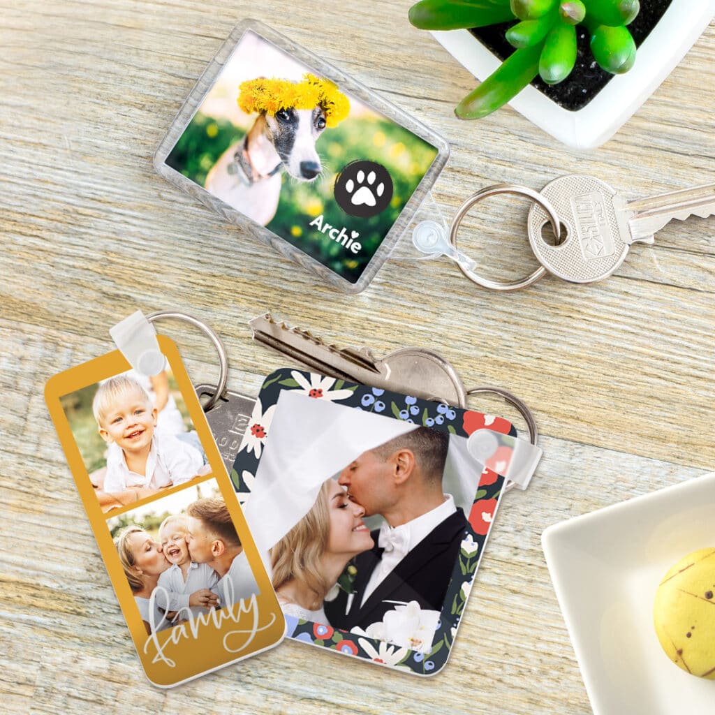 Customise keyrings with photos and text. Create in minutes with Snapfish.