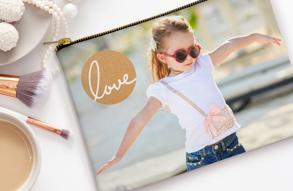 Create A Quality Personalised Pouch In Minutes - Printed With Your Pictures And Text Using Snapfish
